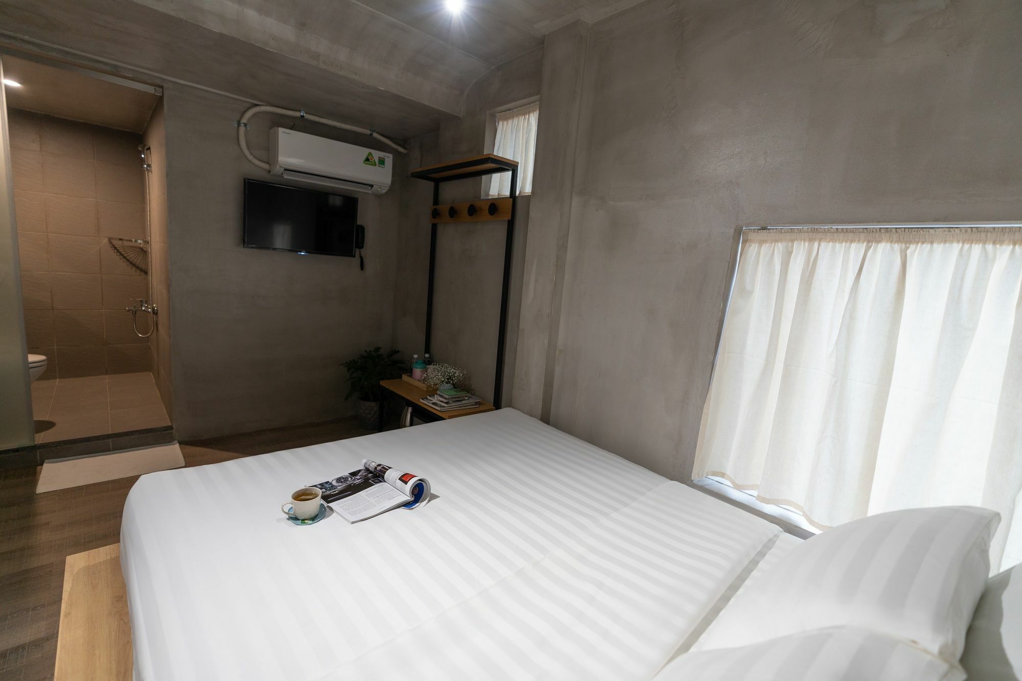 9 Hostel And Bar Ho Chi Minh City Exterior photo